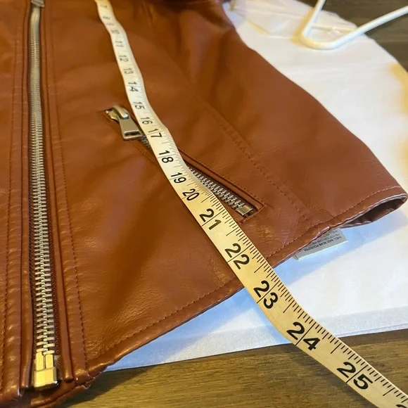 Anthropologie Robyn faux leather moto jacket size L
